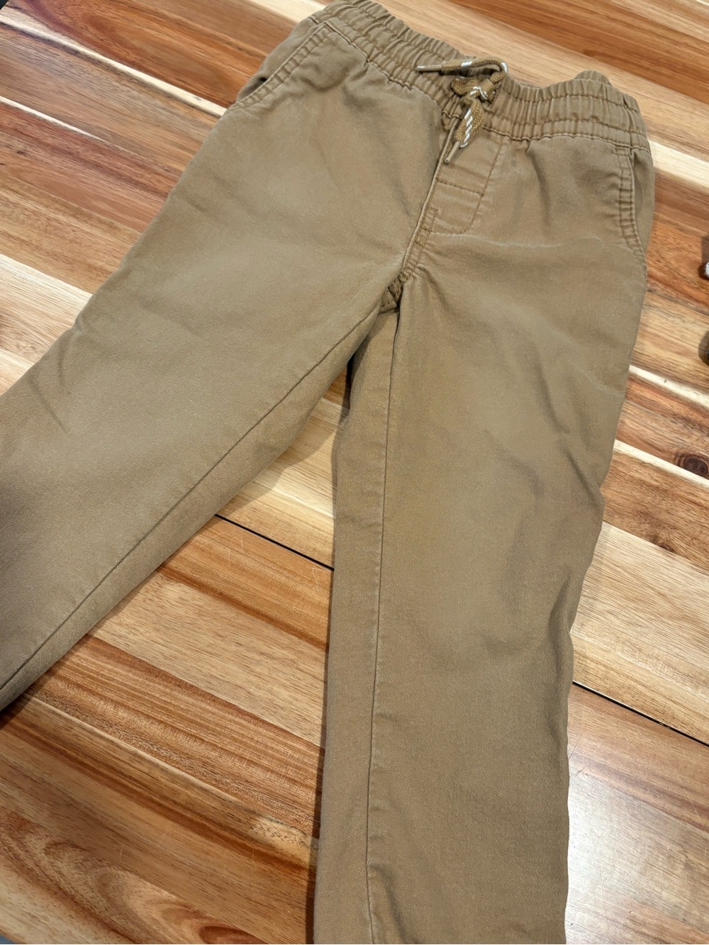 Carter's Camo Joggers & Tan Pull-On Chinos - size 4T - Picture 2 of 8